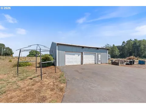 Exterior - 38100 SE Coupland Rd, Estacada, OR 97023 photo 8 of 8