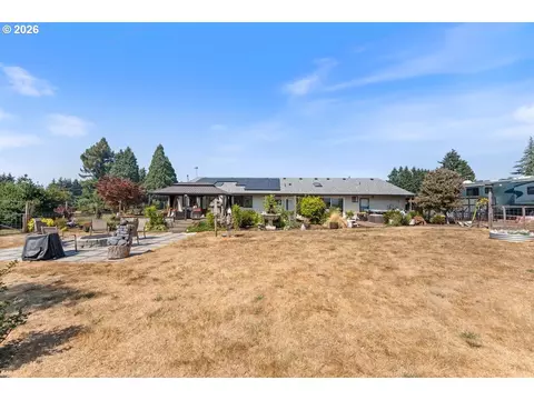 Exterior - 38100 SE Coupland Rd, Estacada, OR 97023 photo 5 of 8