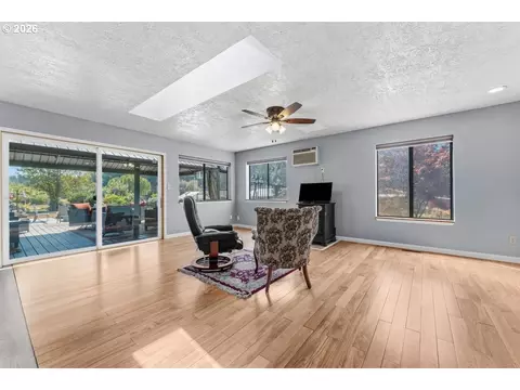 Living - 38100 SE Coupland Rd, Estacada, OR 97023 photo 1 of 6