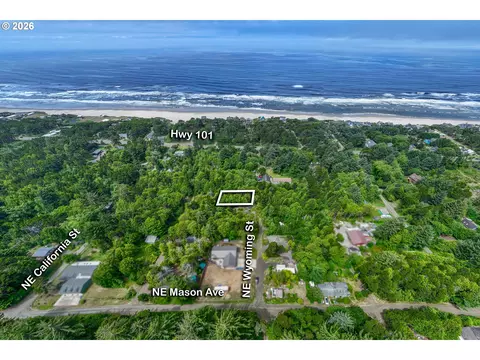 ne wyoming st, Yachats, OR 97498