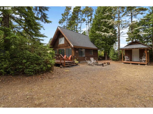 2015 229th Pl, Ocean Park, WA 98640