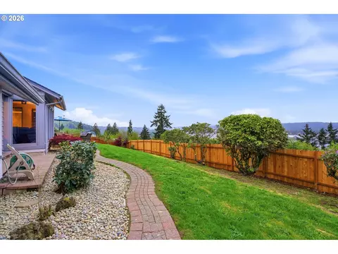Exterior - 29885 Riverview Dr, Rainier, OR 97048 photo 2 of 8