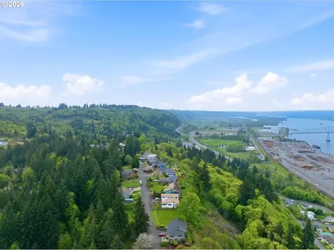 View/Area - 29885 Riverview Dr, Rainier, OR 97048 photo 9 of 15