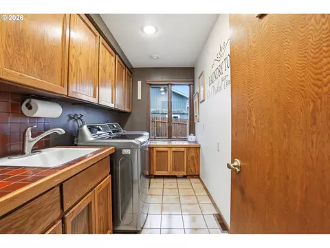 Other - 29885 Riverview Dr, Rainier, OR 97048 photo 4 of 8