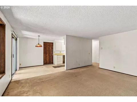Living - 3377 W 16th Ave, Eugene, OR 97402 photo 3 of 5