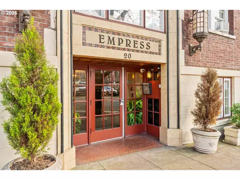 20 NW 16th Ave #215, Portland, OR 97209