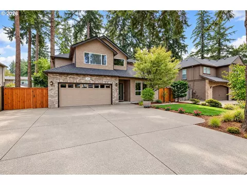 4802 Lakeview Blvd, Lake Oswego, OR 97035