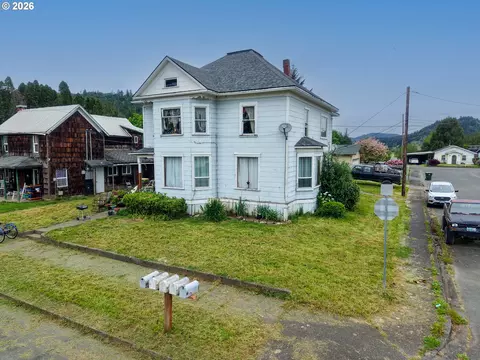 Other - 131 Ash St, Myrtle Point, OR 97458 photo 2 of 8