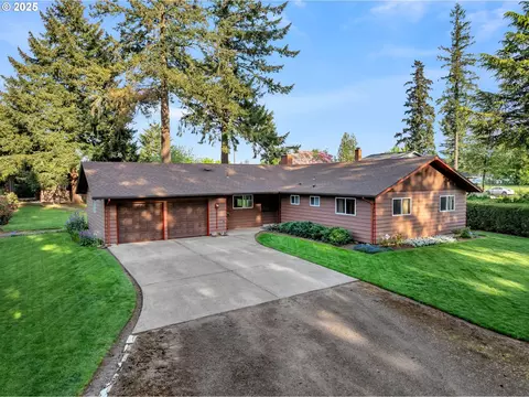 1235 NE 104th Ave, Vancouver, WA 98664