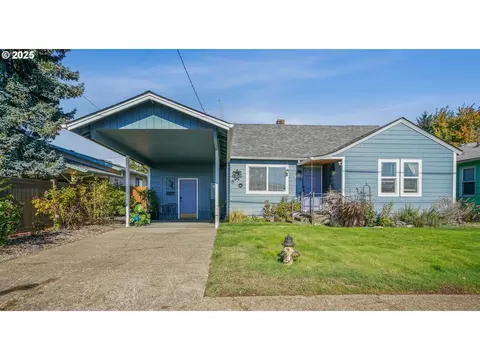 970 SE Ash St, Dallas, OR 97338