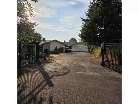 11432 NE Summit Ridge Dr, Vancouver, WA 98686