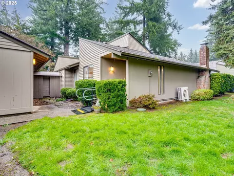 8109 NE 14th St #D, Vancouver, WA 98664