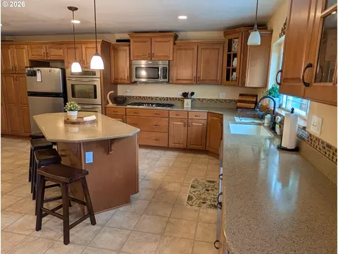 4166 SW Perkins Ave, Pendleton, OR 97801 photo 8