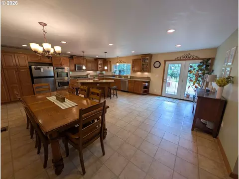 4166 SW Perkins Ave, Pendleton, OR 97801 photo 7
