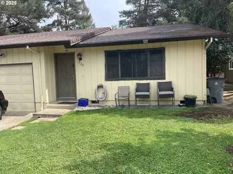 1128 SE Rummel St, Mcminnville, OR 97128