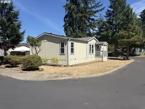 13451 SE Raymond St, Portland, OR 97236