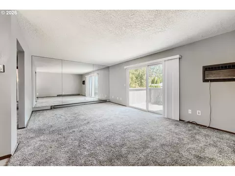 Living - 170 NE Kane Dr, Gresham, OR 97030 photo 1 of 5