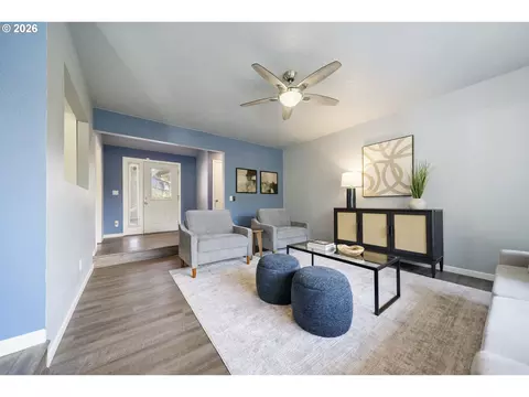 Living - 2331 SW 27th Dr, Gresham, OR 97080 photo 2 of 5