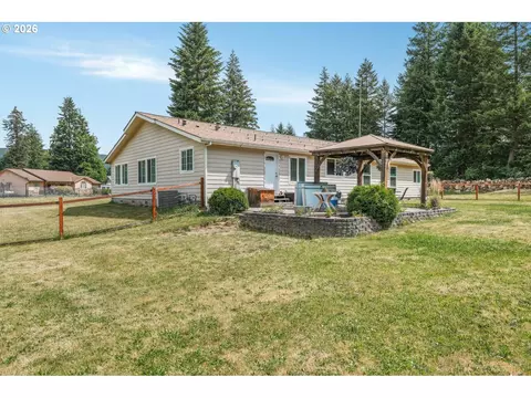 Exterior - 181 Vada Rd, Carson, WA 98610 photo 6 of 11