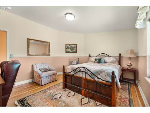 Bedroom - 181 Vada Rd, Carson, WA 98610 photo 2 of 4