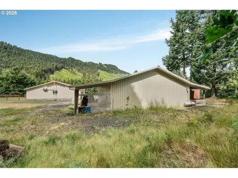 Exterior - 181 Vada Rd, Carson, WA 98610 photo 9 of 11