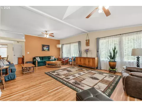 Living - 181 Vada Rd, Carson, WA 98610 photo 1 of 3