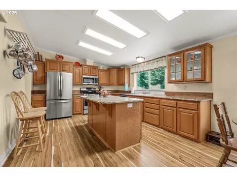 Kitchen - 181 Vada Rd, Carson, WA 98610 photo 2 of 5