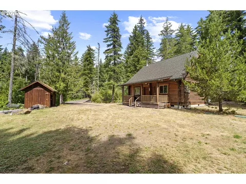 181 Lodgepole Ln, Cougar, WA 98616