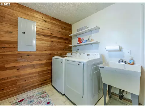 Other - 3142 Onyx Pl, Eugene, OR 97405 photo 8 of 8
