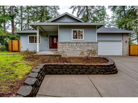 4054 Alder St, Eugene, OR 97405