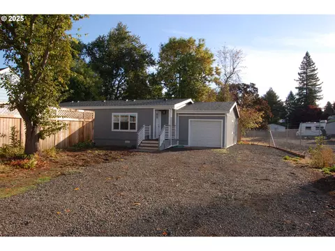 325 Goodyear St, Eugene, OR 97401