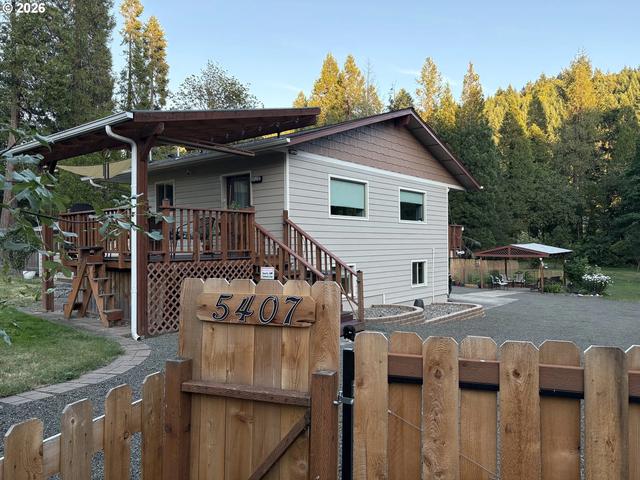 5407 Buckhorn Rd, Roseburg, OR 97470