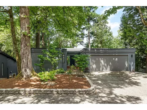 6426 SW Burlingame Pl, Portland, OR 97239