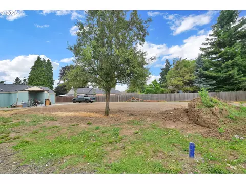 sprig ln LOT 2, Eugene, OR 97401