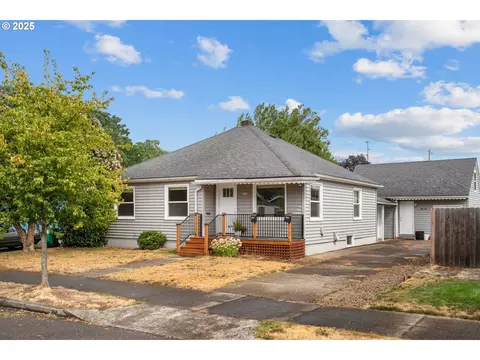4852 SE 65th Ave, Portland, OR 97206