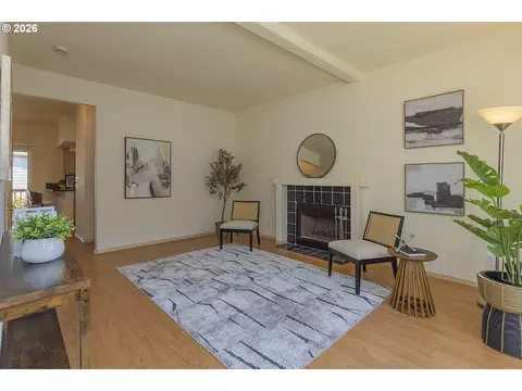 Living - 11595 SE Springcrest Dr, Clackamas, OR 97015 photo 2 of 3