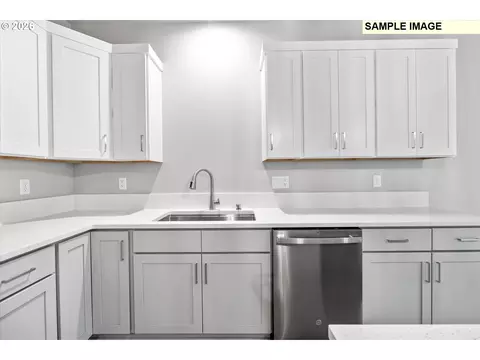 Kitchen - 2455 NW 1st Dr, Gresham, OR 97030 photo 2 of 2