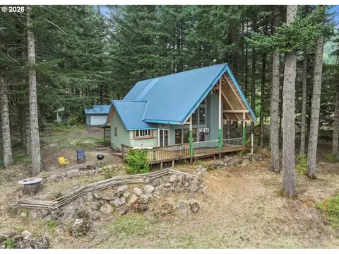 2182 Kueffler Rd, Stevenson, WA 98648