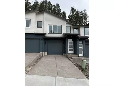 256 NW Mawrcrest Ave, Gresham, OR 97030