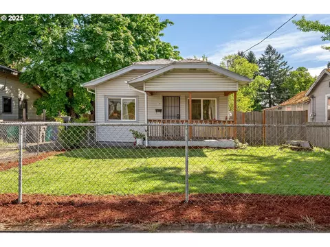 9757 N Lombard St, Portland, OR 97203