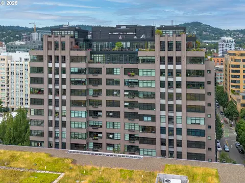 333 NW 9th Ave #416, Portland, OR 97209