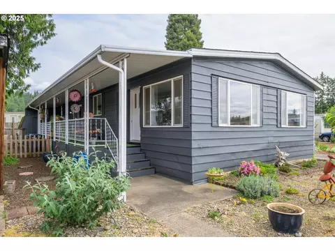 205 S 54th St #109, Springfield, OR 97478