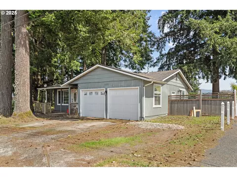 1270 SW 1st Ave, Mill City, OR 97360