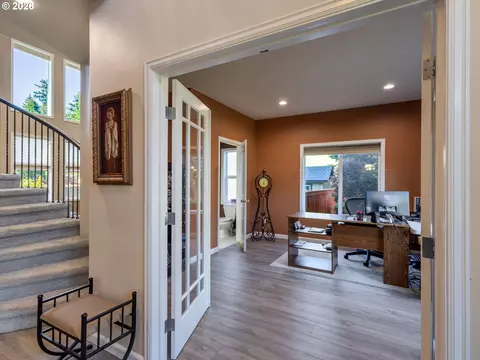 Entry Way - 2445 NW 29th Ave, Camas, WA 98607 photo 5 of 6