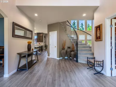 Entry Way - 2445 NW 29th Ave, Camas, WA 98607 photo 2 of 6