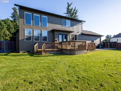 Exterior - 2445 NW 29th Ave, Camas, WA 98607 photo 5 of 7
