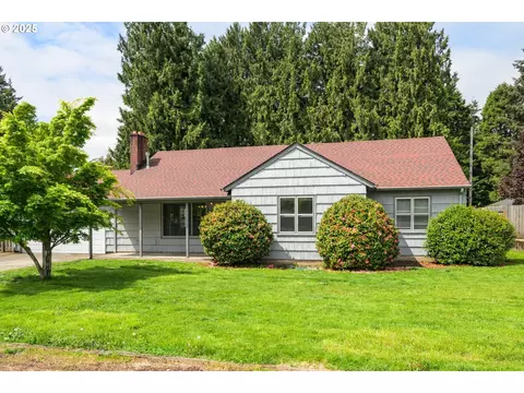 310 Sunshine Acres Dr, Eugene, OR 97401
