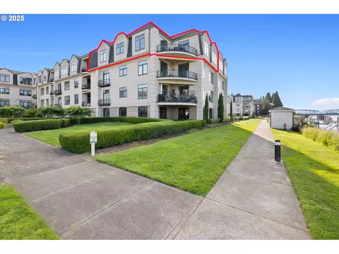 707 N Hayden Island Dr #415, Portland, OR 97217