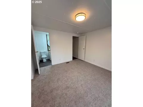 37600 Sunset St #26, Sandy, OR 97055 photo 11