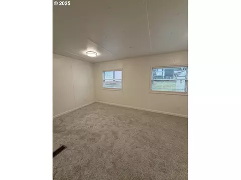 37600 Sunset St #26, Sandy, OR 97055 photo 16
